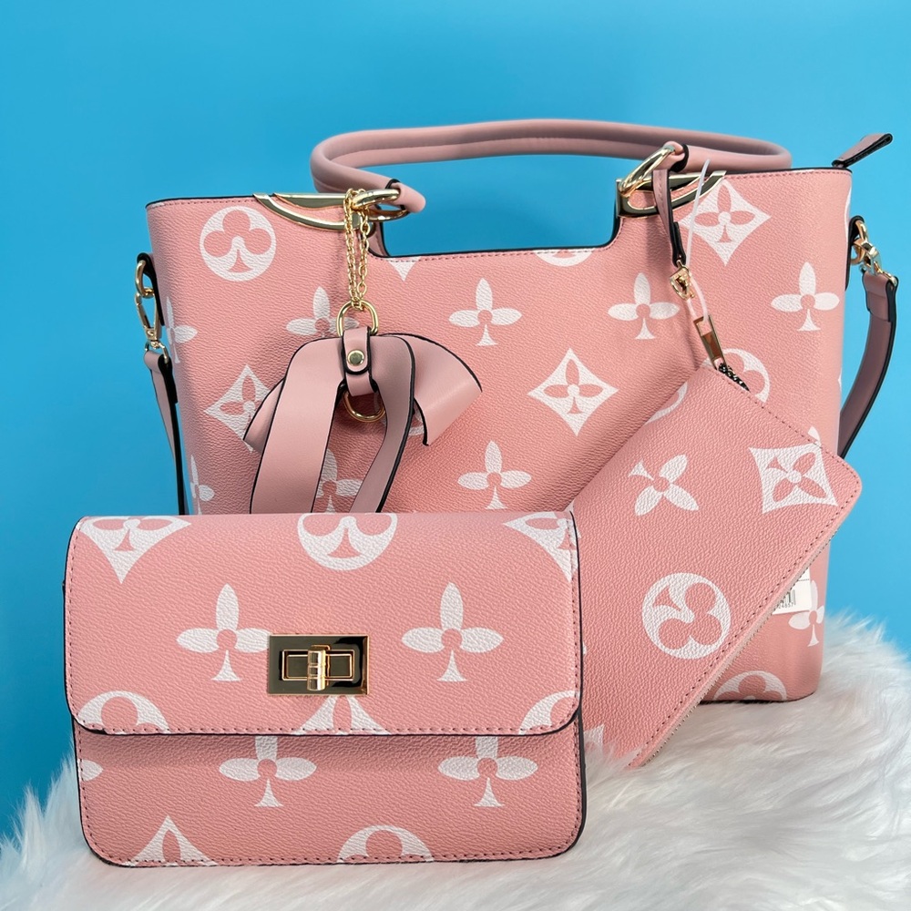Elegant Pink Designer Women's Bag Set